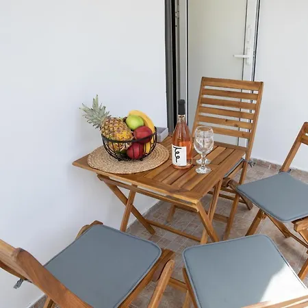 Of Liberty Apartment *